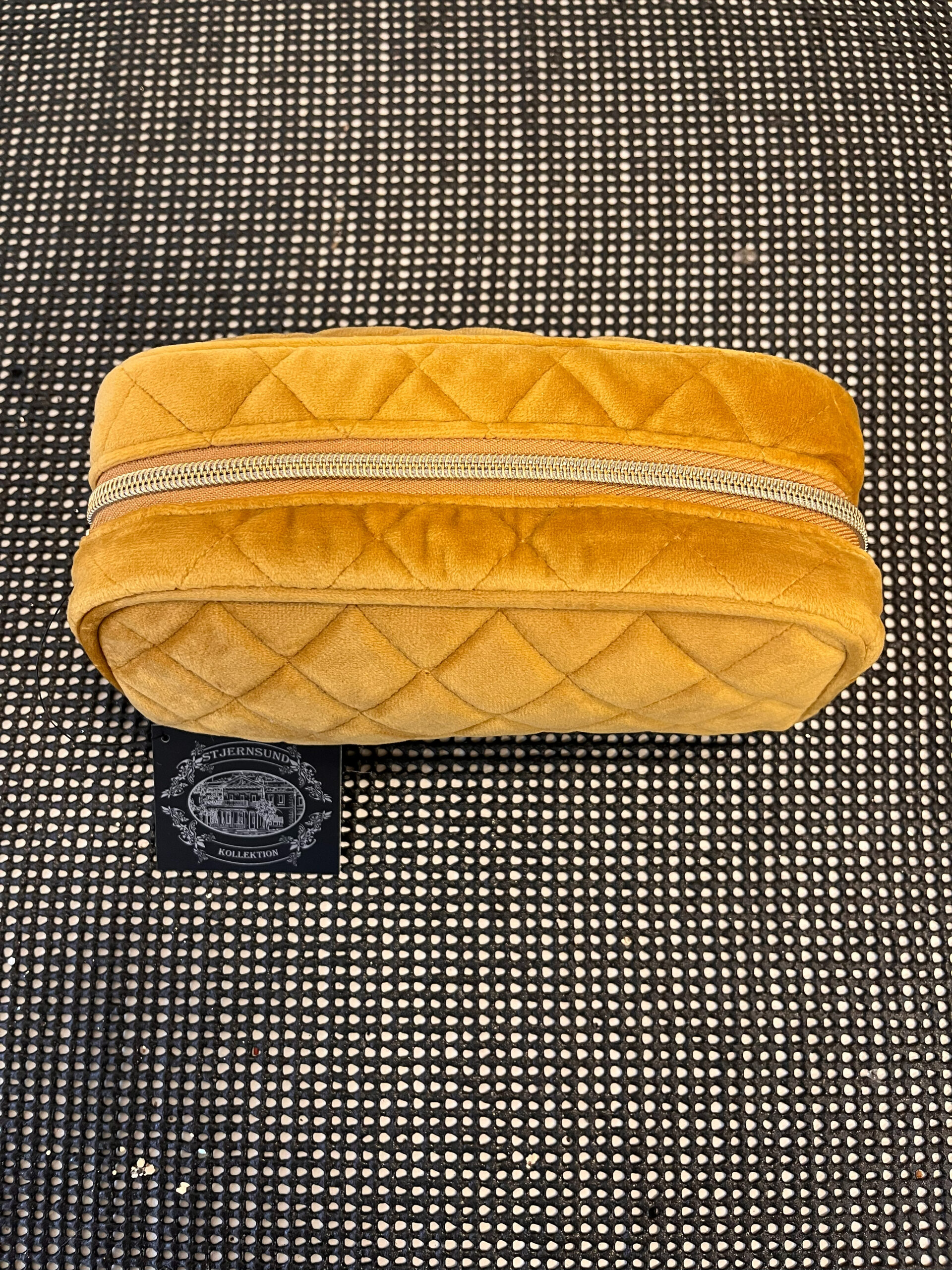 Necessär liten guld-2