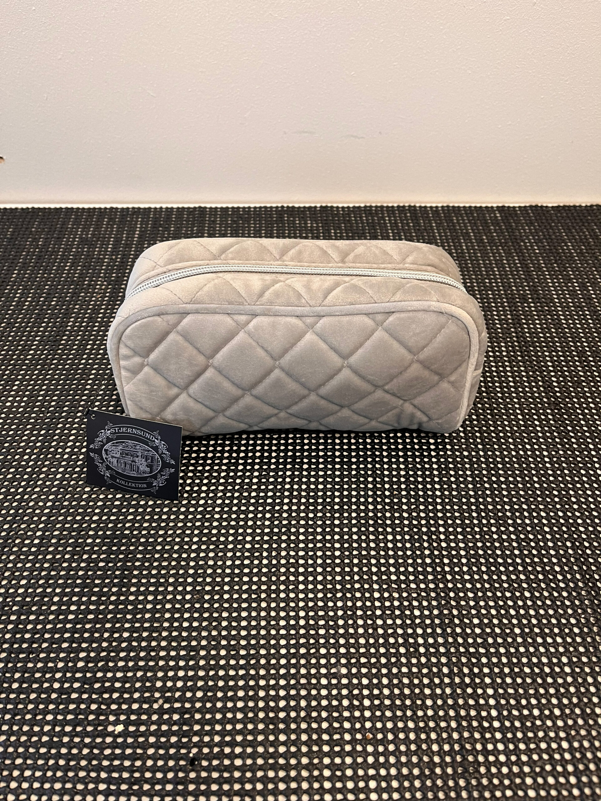 Necessär liten silver