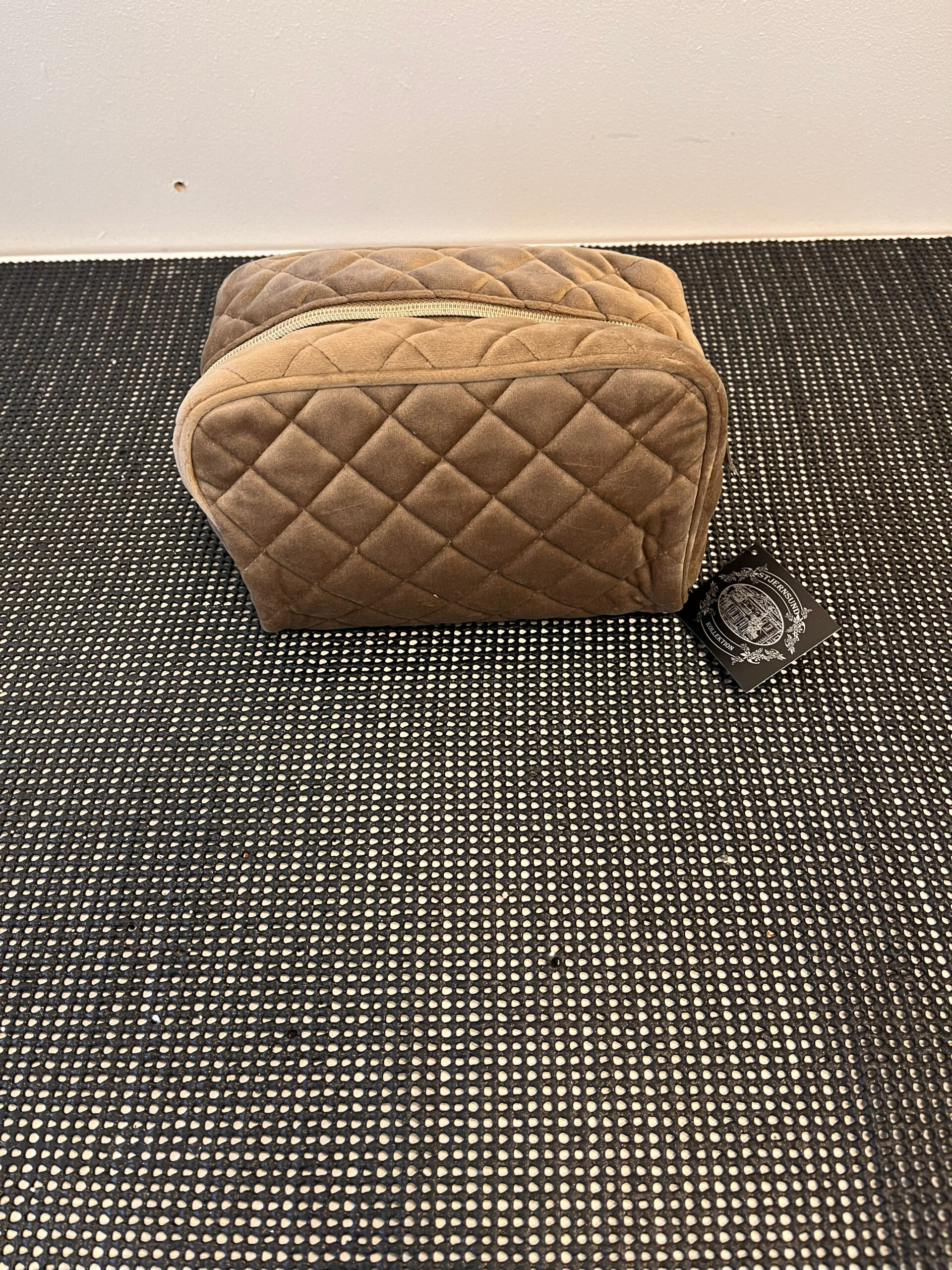 Necessär stor brun-1