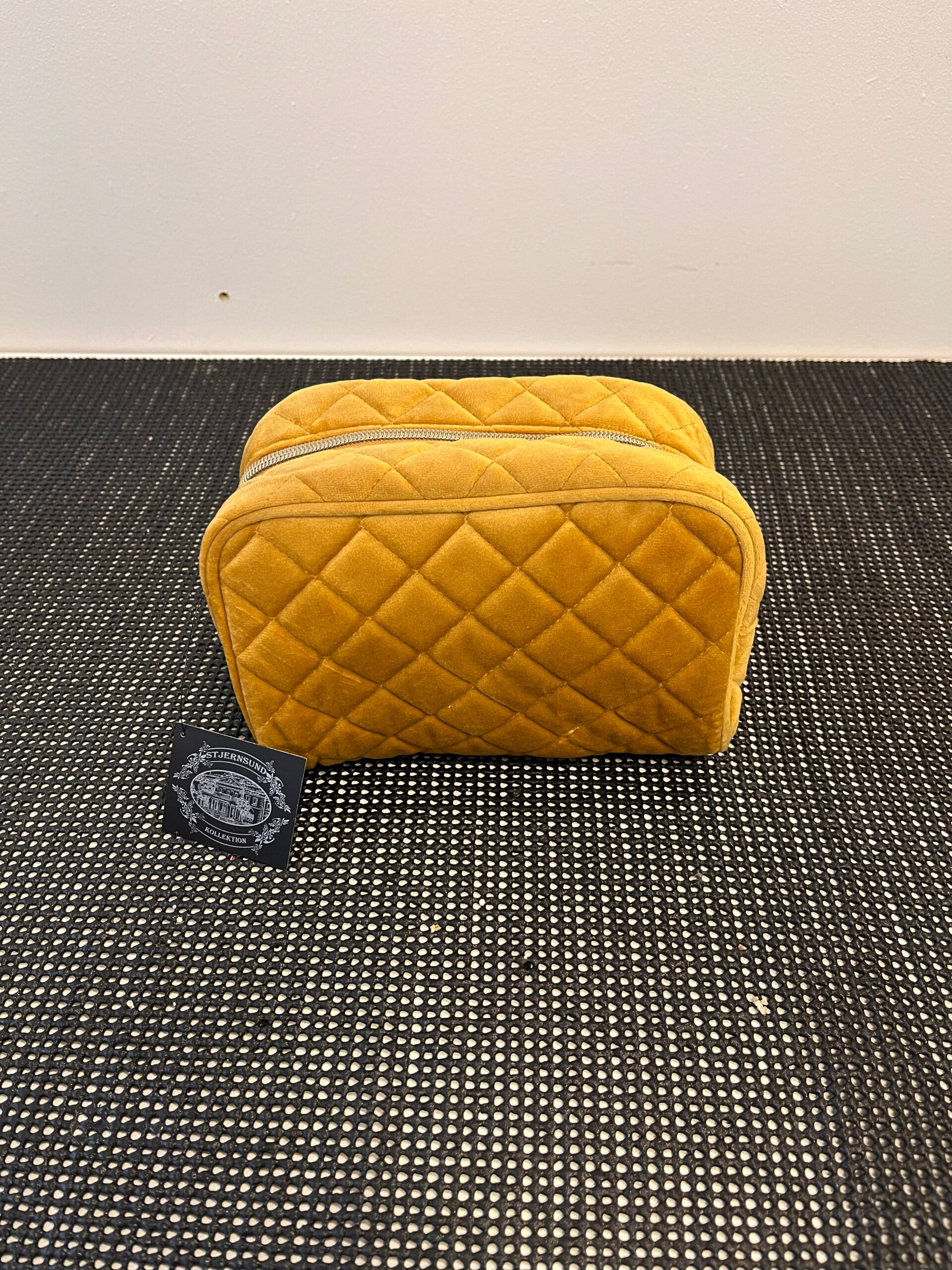 Necessär stor guld-1