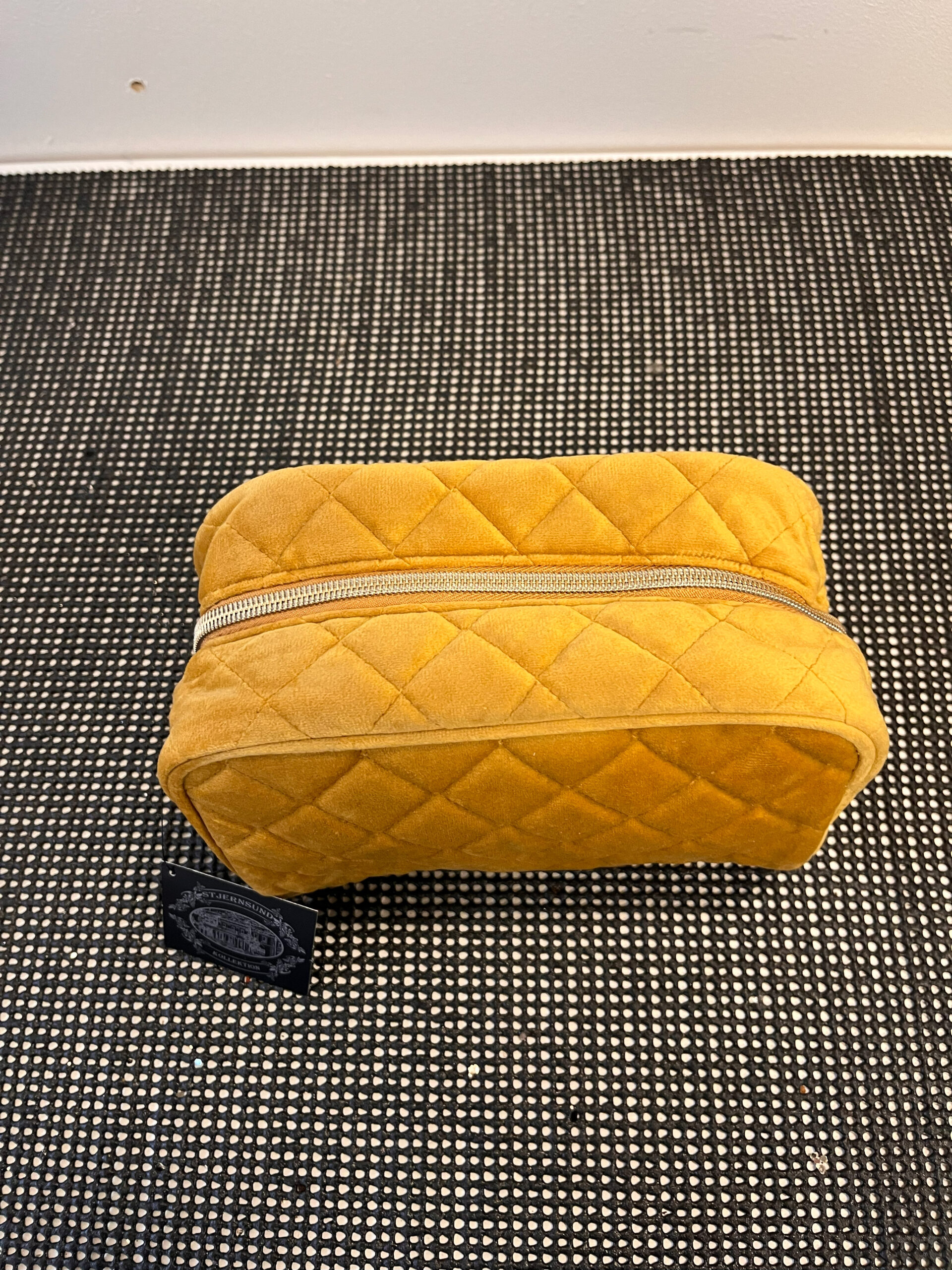 Necessär stor guld-1